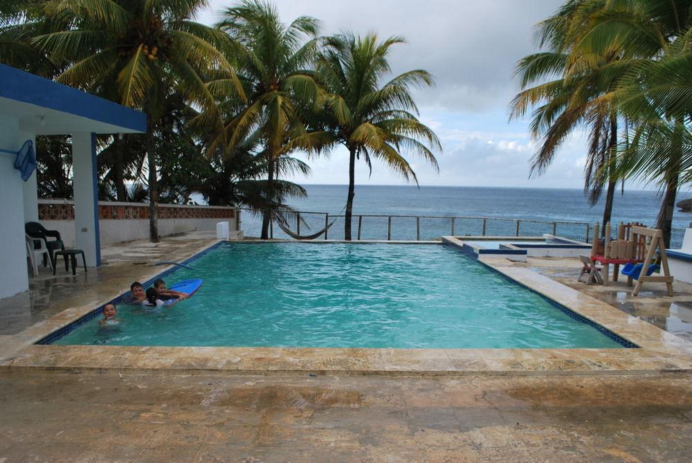 Апартаменти Ventana Al Atlantico At Arecibo 681 Ocean Drive Islote Екстер'єр фото